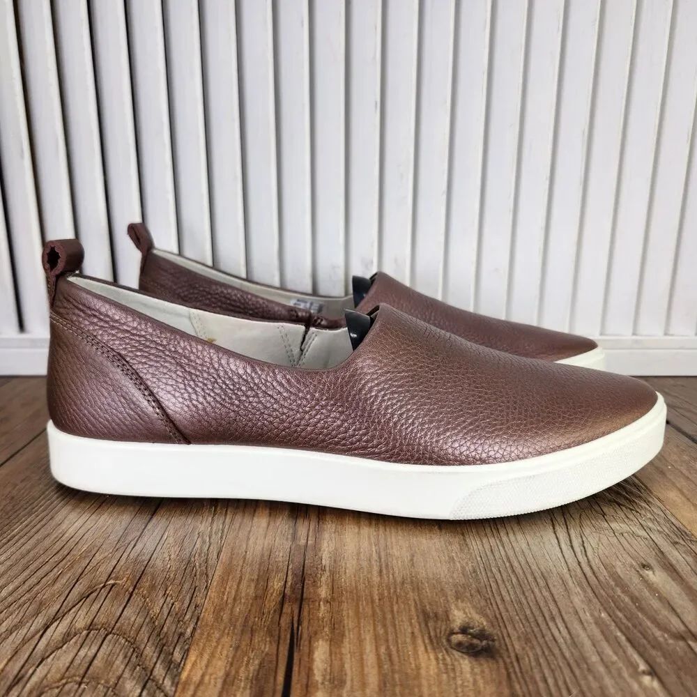 ECCO Gillian Slip On Fashion Loafers Womens Size 9 Bronze Pebbled Leather Shoes